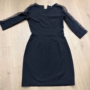 Sandro size 1 Elegant mini Black Dress with Lace Sleeves